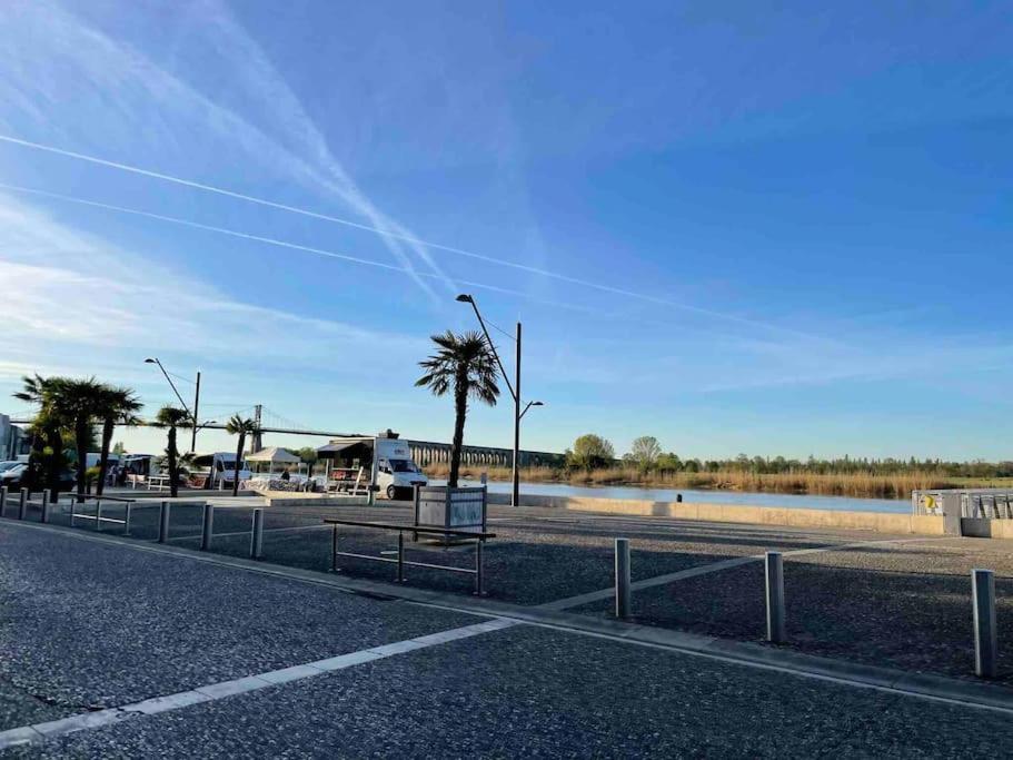 Tonnay-Charente Charentaise 6-8 Personnes Avec Piscineヴィラ エクステリア 写真